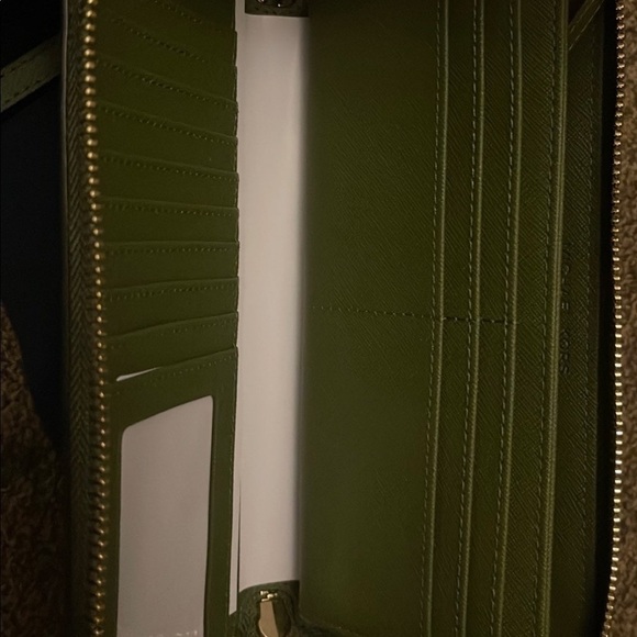 MICHAEL kors wristlet wallet - Picture 3 of 5